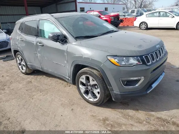3C4NJCCBXLT142767 2020 JEEP COMPASS - Image 1