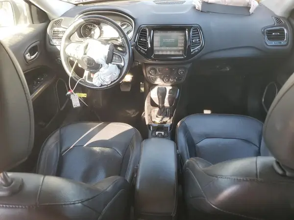 3C4NJCCBXLT150643 2020 JEEP COMPASS - Image 8