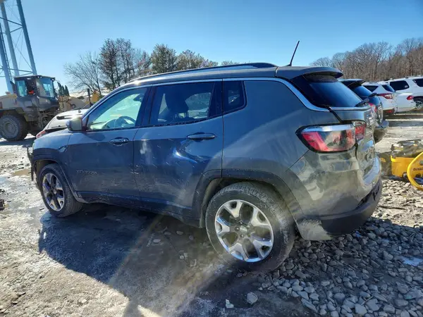3C4NJCCBXLT158404 2020 JEEP COMPASS - Image 2