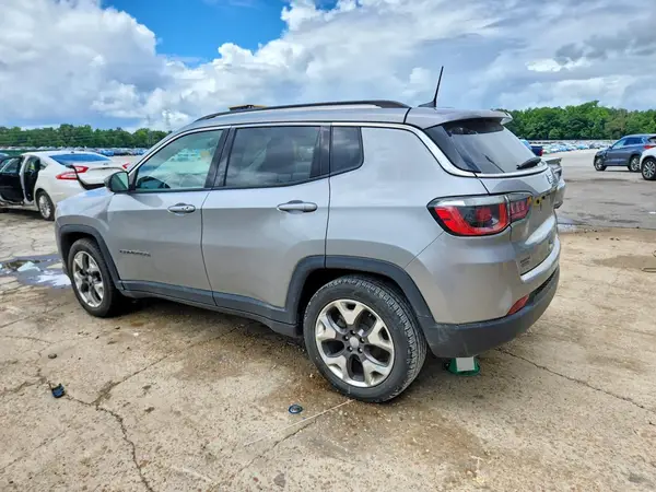 3C4NJCCBXLT179642 2020 JEEP COMPASS - Image 2