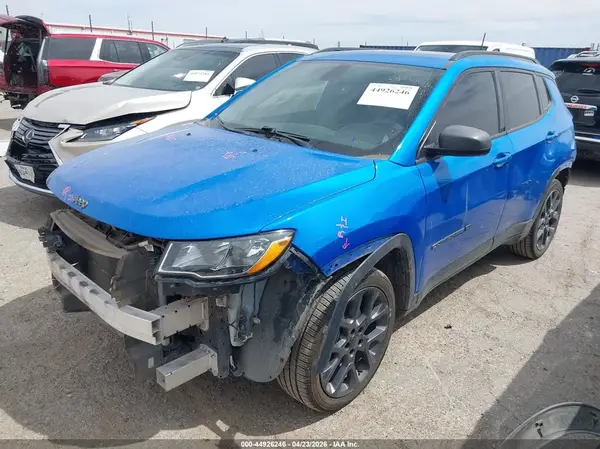 3C4NJCEB0MT522828 2021 JEEP COMPASS - Image 2