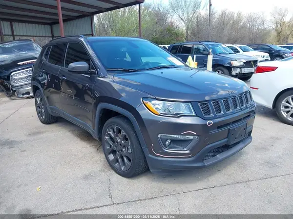 3C4NJCEB0MT570989 2021 JEEP COMPASS - Image 1