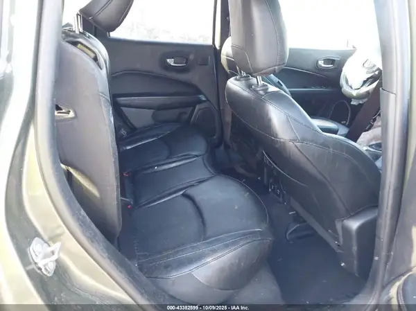 3C4NJCEB1MT602400 2021 JEEP COMPASS - Image 8