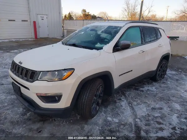 3C4NJCEB4MT518183 2021 JEEP COMPASS - Image 2