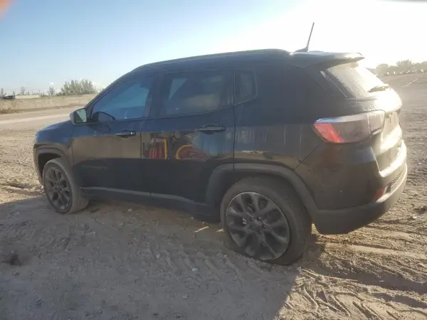3C4NJCEB4MT518832 2021 JEEP COMPASS - Image 2