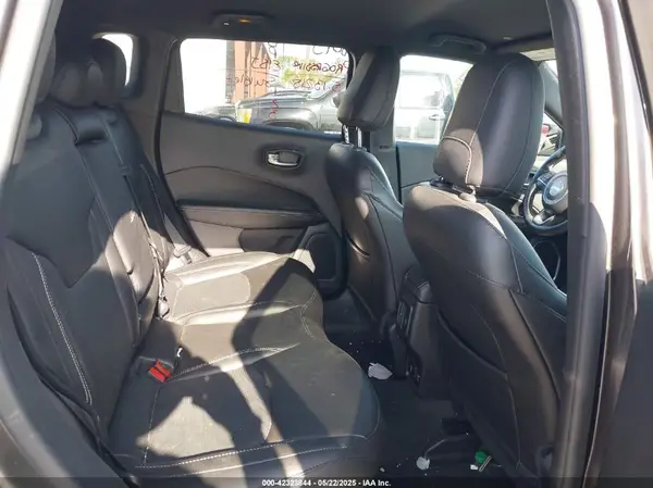 3C4NJCEB4MT564077 2021 JEEP COMPASS - Image 8