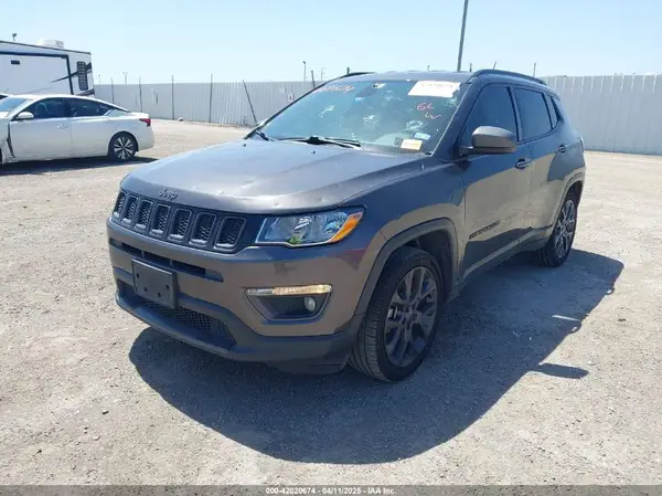3C4NJCEB6MT518282 2021 JEEP COMPASS - Image 2