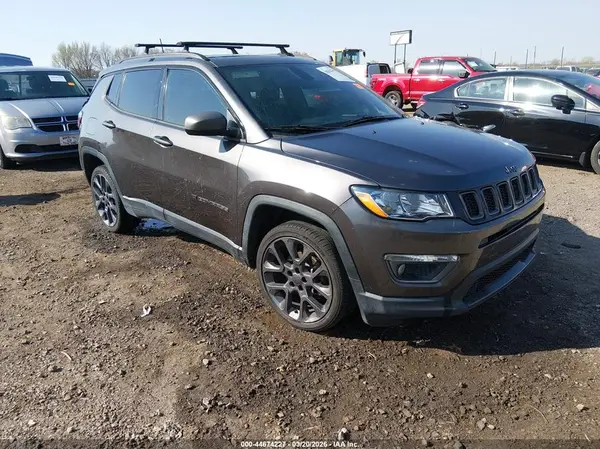 3C4NJCEB6MT560824 2021 JEEP COMPASS - Image 1