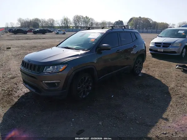 3C4NJCEB6MT560824 2021 JEEP COMPASS - Image 2
