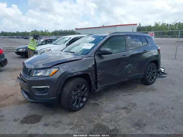 3C4NJCEB6MT581320 2021 JEEP COMPASS - Image 2