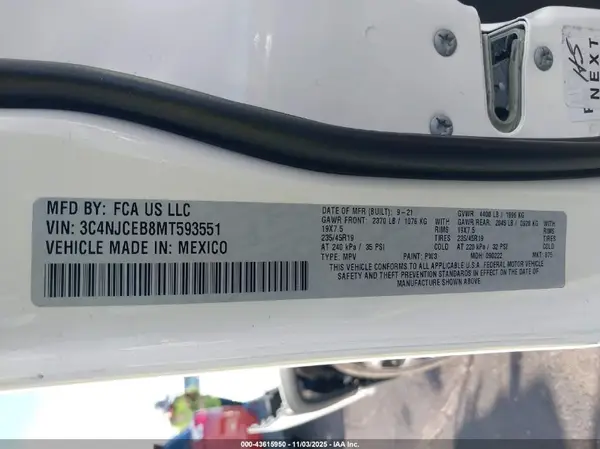 3C4NJCEB8MT593551 2021 JEEP COMPASS - Image 8
