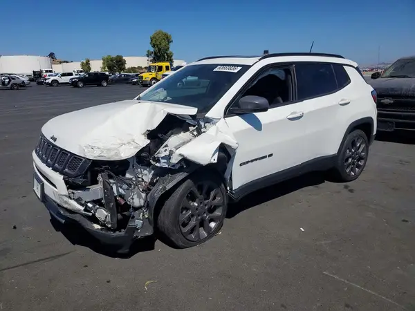 3C4NJCEB9MT581103 2021 JEEP COMPASS - Image 1