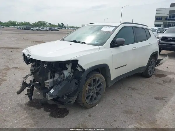 3C4NJCEB9MT593607 2021 JEEP COMPASS - Image 2