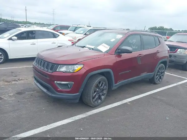 3C4NJCEBXMT571406 2021 JEEP COMPASS - Image 2