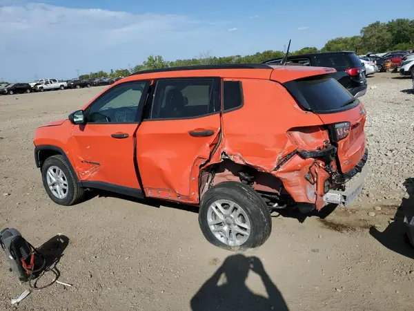 3C4NJDAB0HT647460 2017 JEEP COMPASS - Image 2