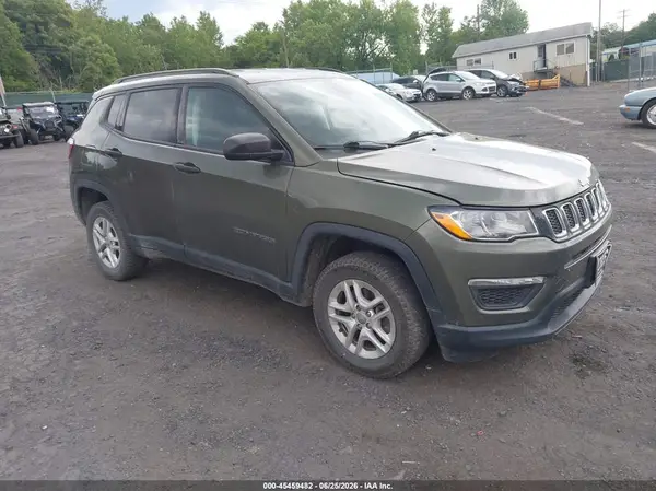 3C4NJDAB0JT399944 2018 JEEP COMPASS - Image 1