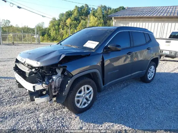 3C4NJDAB0KT628477 2019 JEEP COMPASS - Image 2