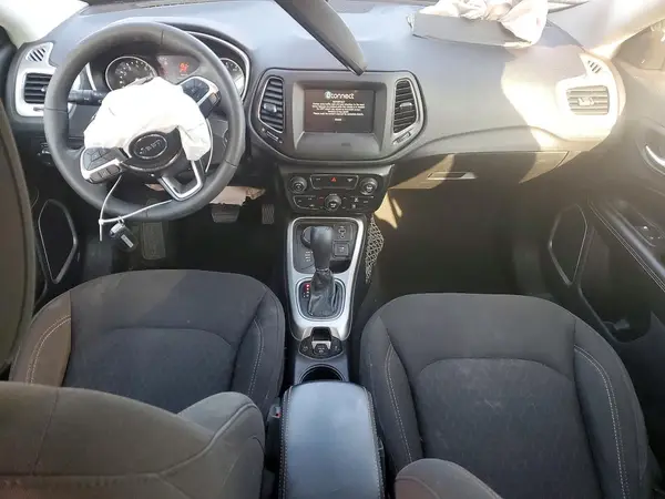 3C4NJDAB0LT242918 2020 JEEP COMPASS - Image 8