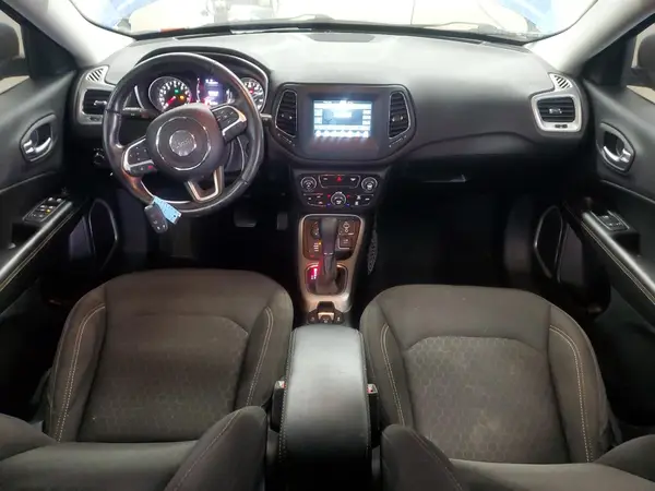 3C4NJDAB0MT551192 2021 JEEP COMPASS - Image 8