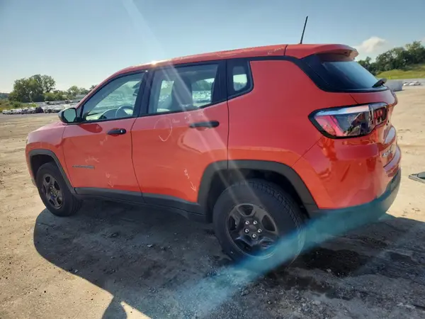 3C4NJDAB0MT552049 2021 JEEP COMPASS - Image 2