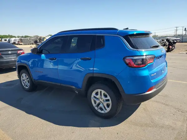 3C4NJDAB0MT567974 2021 JEEP COMPASS - Image 2