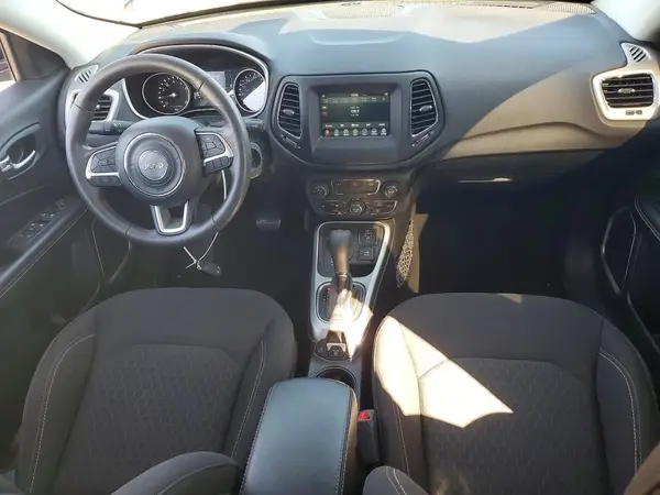 3C4NJDAB0MT567974 2021 JEEP COMPASS - Image 8