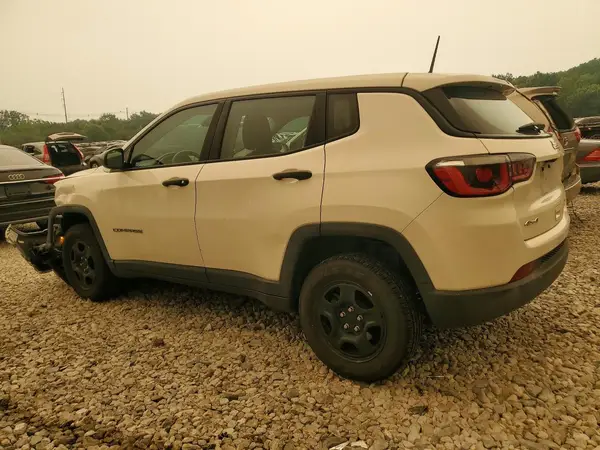 3C4NJDAB1HT667006 2017 JEEP COMPASS - Image 2