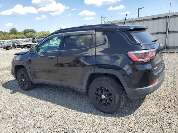 3C4NJDAB1JT137771 2018 JEEP COMPASS - Image 2
