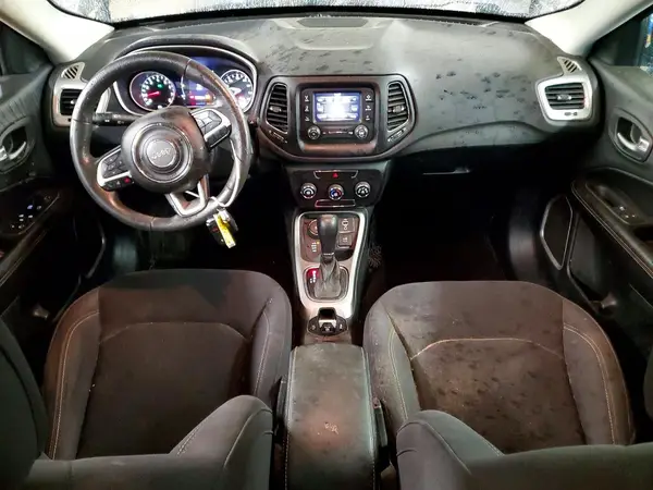 3C4NJDAB1JT177624 2018 JEEP COMPASS - Image 8