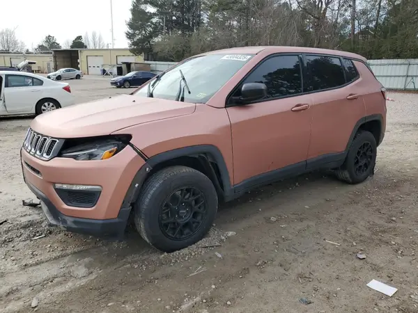 3C4NJDAB1JT248952 2018 JEEP COMPASS - Image 1