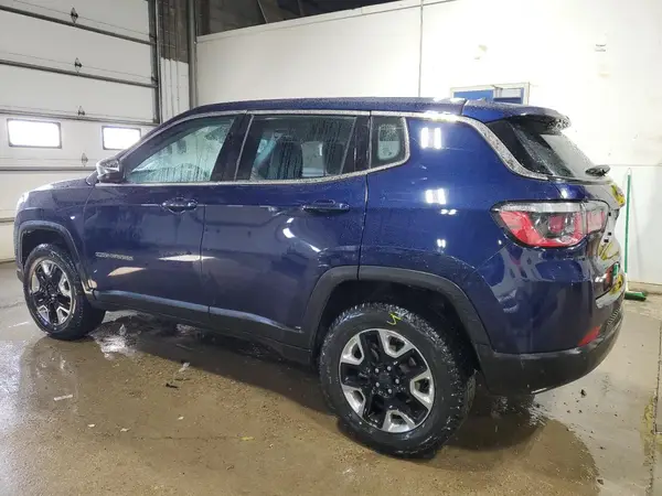 3C4NJDAB1JT375989 2018 JEEP COMPASS - Image 2