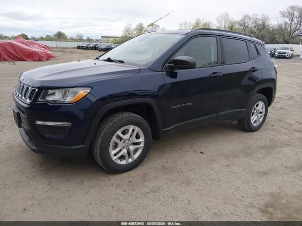 3C4NJDAB1JT392274 2018 JEEP COMPASS - Image 2