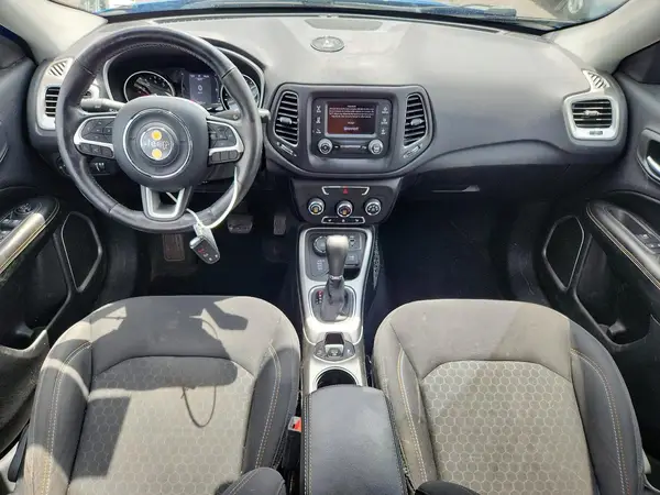 3C4NJDAB1JT483819 2018 JEEP COMPASS - Image 8