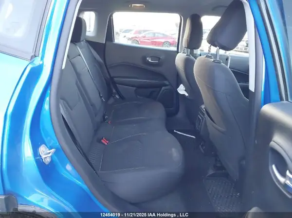 3C4NJDAB1KT597871 2019 JEEP COMPASS - Image 8