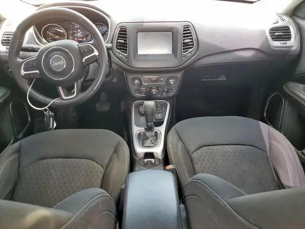 3C4NJDAB1LT120326 2020 JEEP COMPASS - Image 8