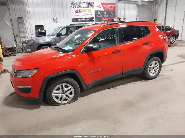 3C4NJDAB1MT504284 2021 JEEP COMPASS - Image 2