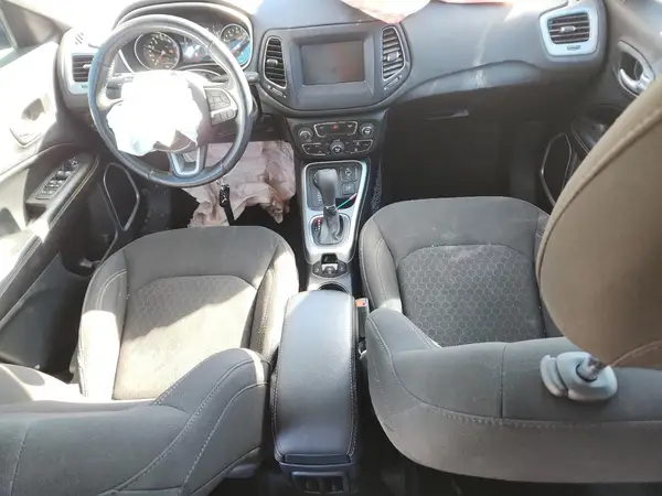 3C4NJDAB1MT521151 2021 JEEP COMPASS - Image 8