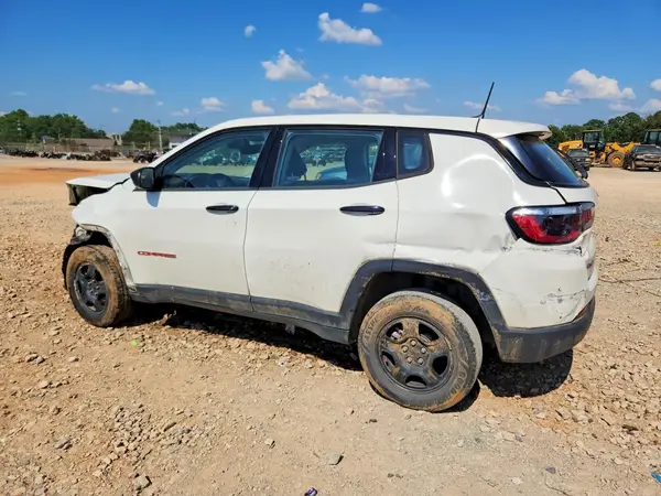 3C4NJDAB1MT540363 2021 JEEP COMPASS - Image 2