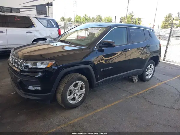 3C4NJDAB1NT202513 2022 JEEP COMPASS - Image 2