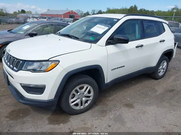 3C4NJDAB2HT642647 2017 JEEP COMPASS - Image 2