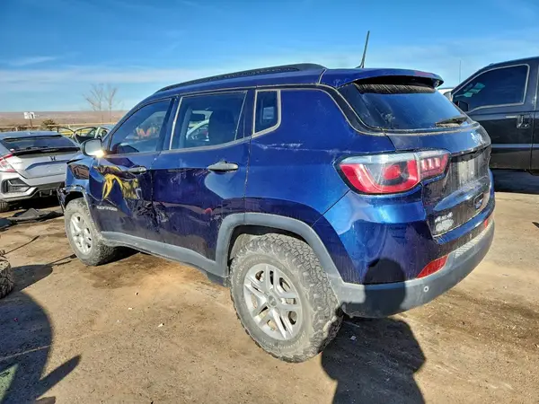 3C4NJDAB2HT656581 2017 JEEP COMPASS - Image 2