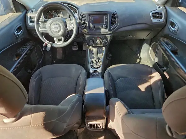 3C4NJDAB2HT656581 2017 JEEP COMPASS - Image 8