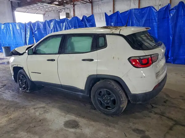 3C4NJDAB2HT675180 2017 JEEP COMPASS - Image 2
