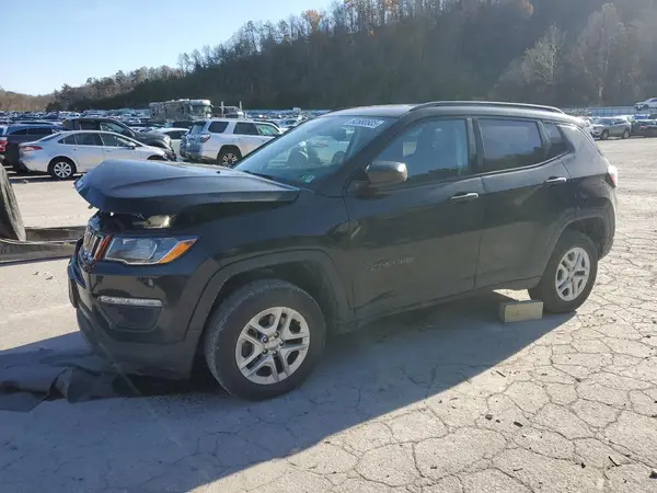 3C4NJDAB2JT101104 2018 JEEP COMPASS - Image 1