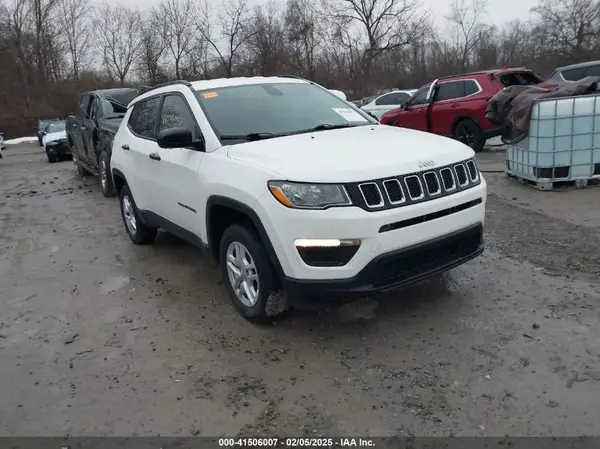 3C4NJDAB2JT146754 2018 JEEP COMPASS - Image 1