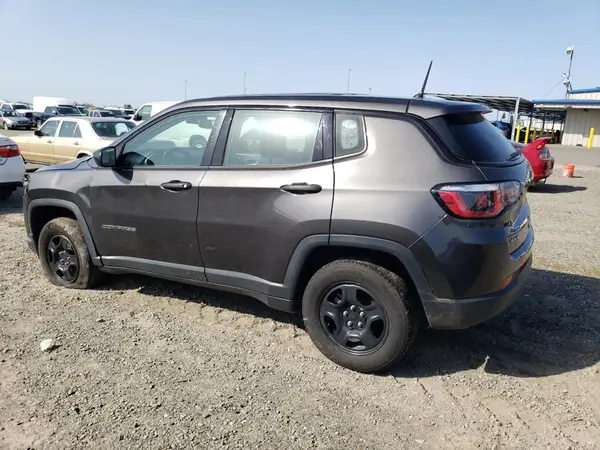 3C4NJDAB2JT231531 2018 JEEP COMPASS - Image 2