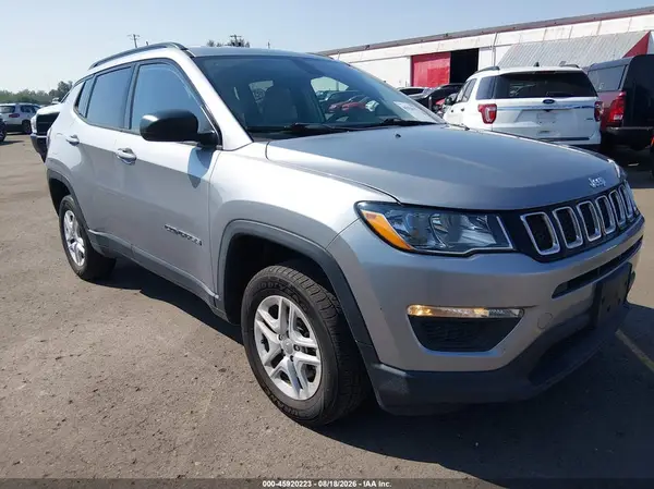 3C4NJDAB2JT392297 2018 JEEP COMPASS - Image 1