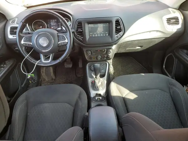 3C4NJDAB2KT595224 2019 JEEP COMPASS - Image 8