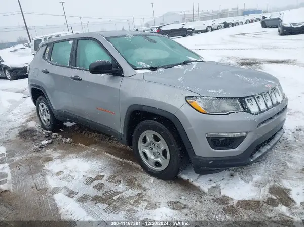 3C4NJDAB2KT602155 2019 JEEP COMPASS - Image 1