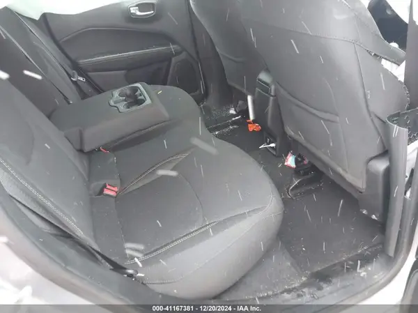 3C4NJDAB2KT602155 2019 JEEP COMPASS - Image 8